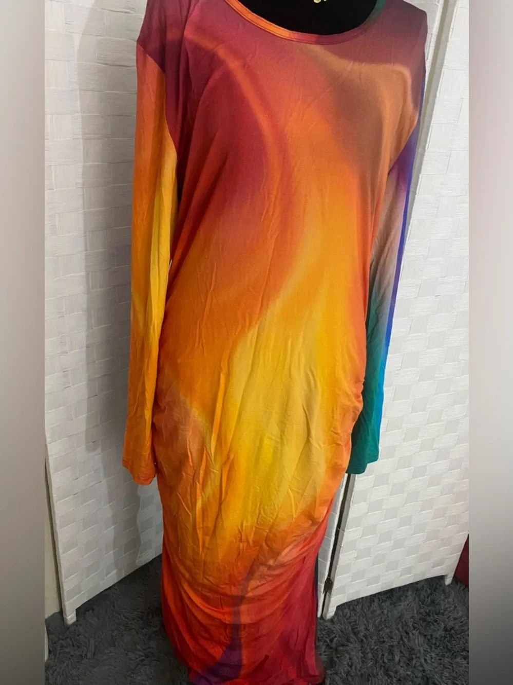 Long Sleeve Ombre Sunset Maxi Dress - Multicolor - Picture 2 of 8